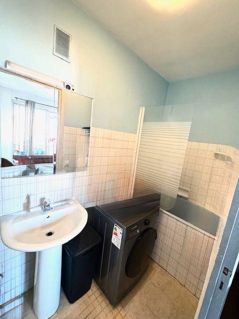 
                                                Location
                                                 Joli T2 35m2 Haut de Breteuil
