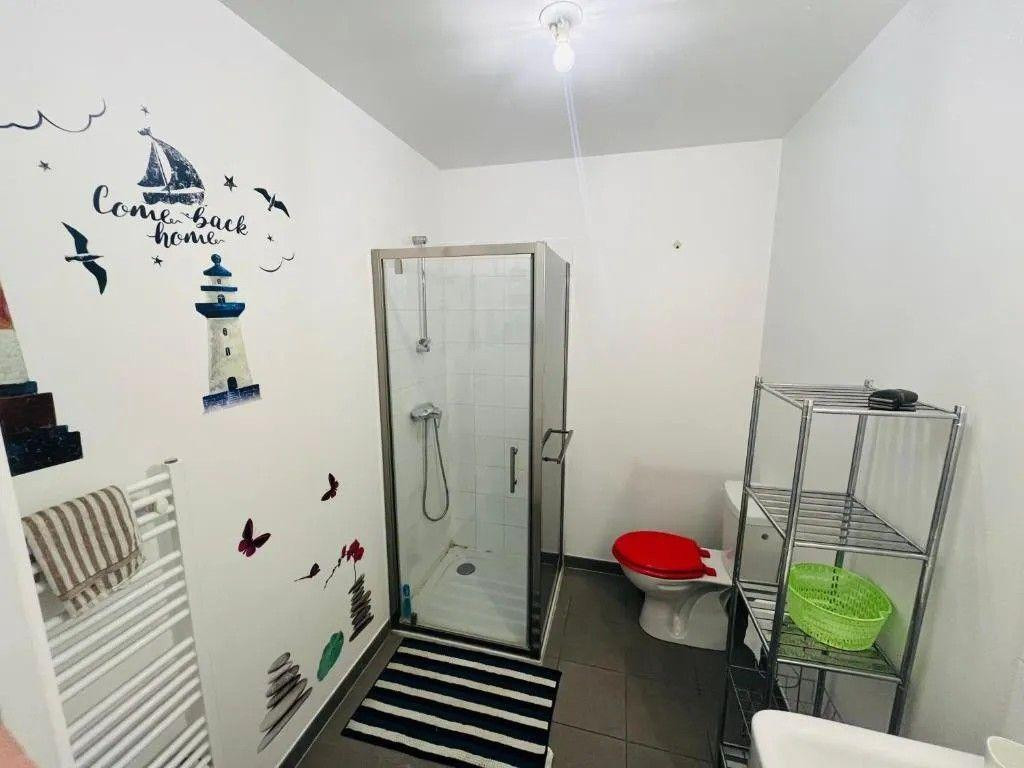 
                                                Location
                                                 Joli T2 45m² avec un jardin et parking privé