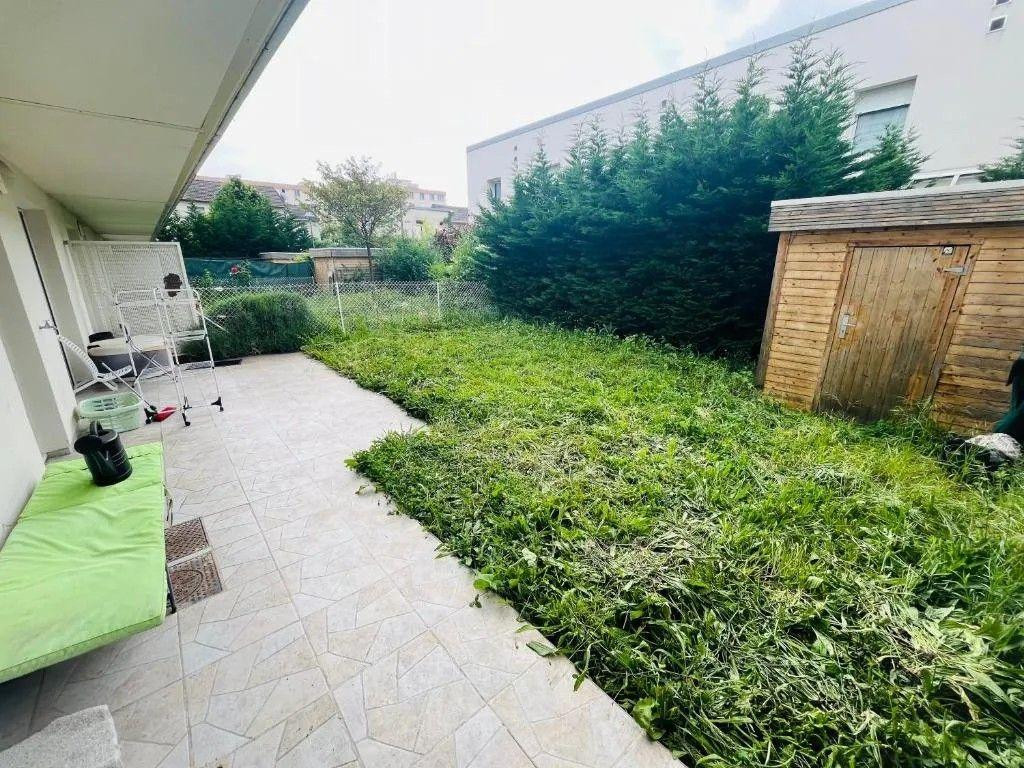 
                                                Location
                                                 Joli T2 45m² avec un jardin et parking privé