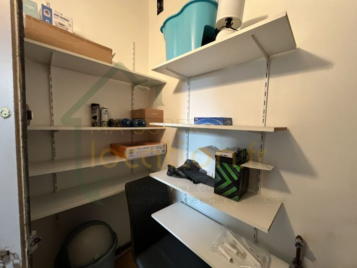 
                                                Location
                                                 Joli T2 à deux pas d'ELISA et d'Henri Martin meublé de 35m2