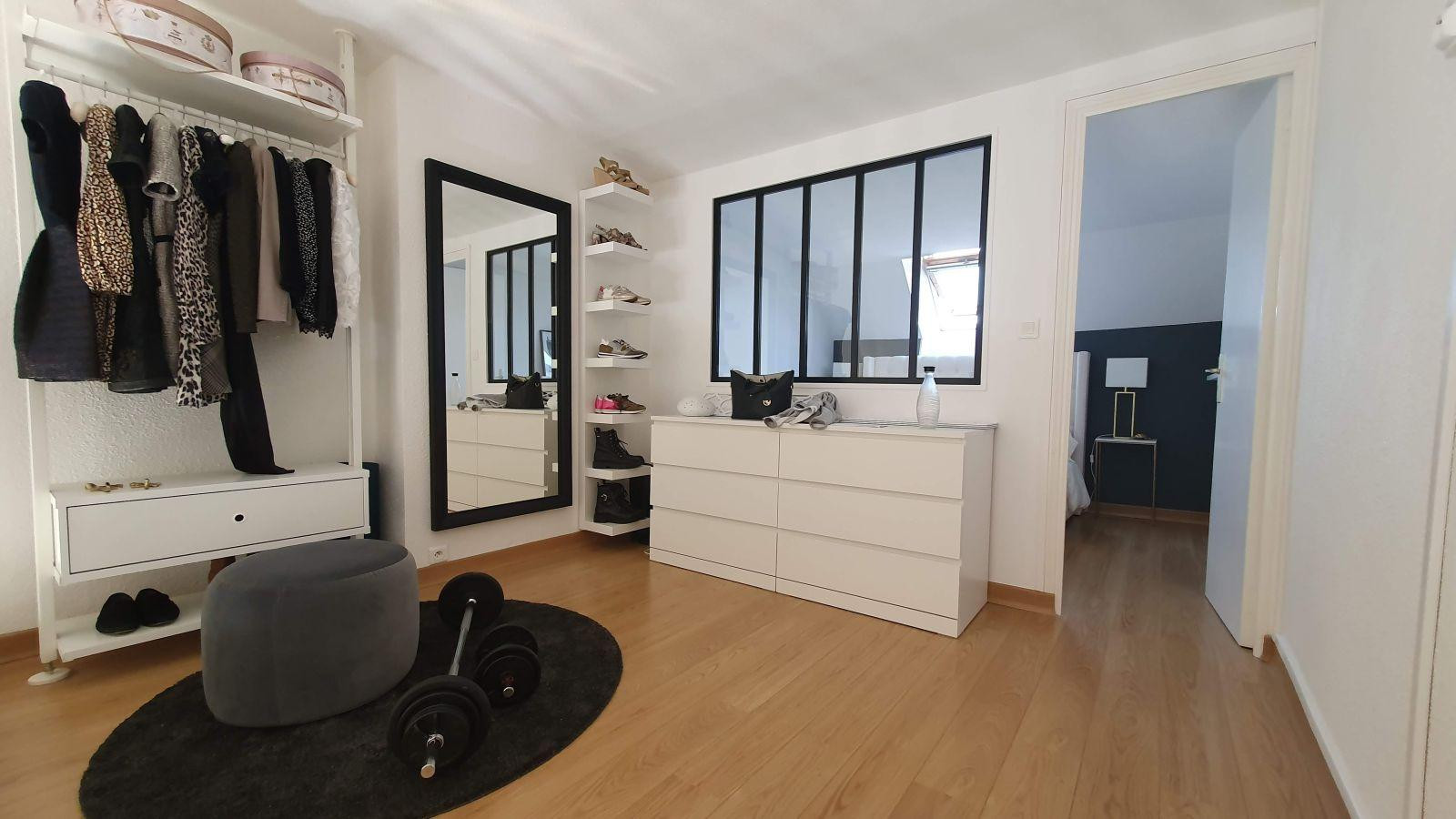 
                                                Location
                                                 Joli T2 duplex sur Quiberon avec vue dégagée