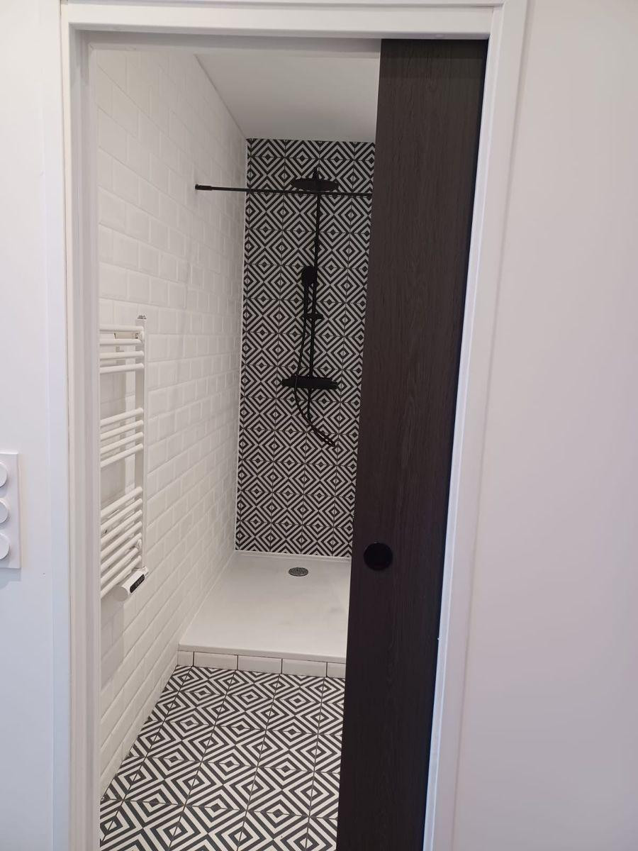 
                                                Location
                                                 Joli T2 Hypercentre tout Neuf