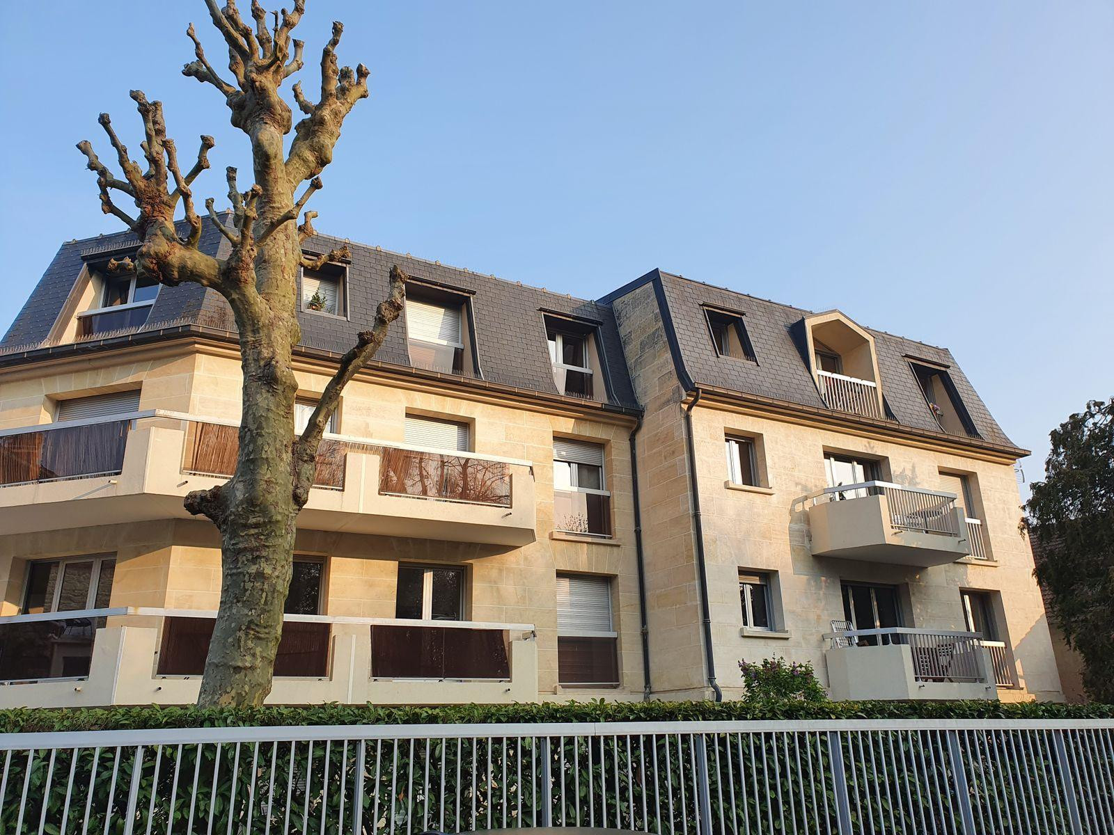 
                                                Location
                                                 Joli T2 - Quartier paisible, balcon, jardin arboré