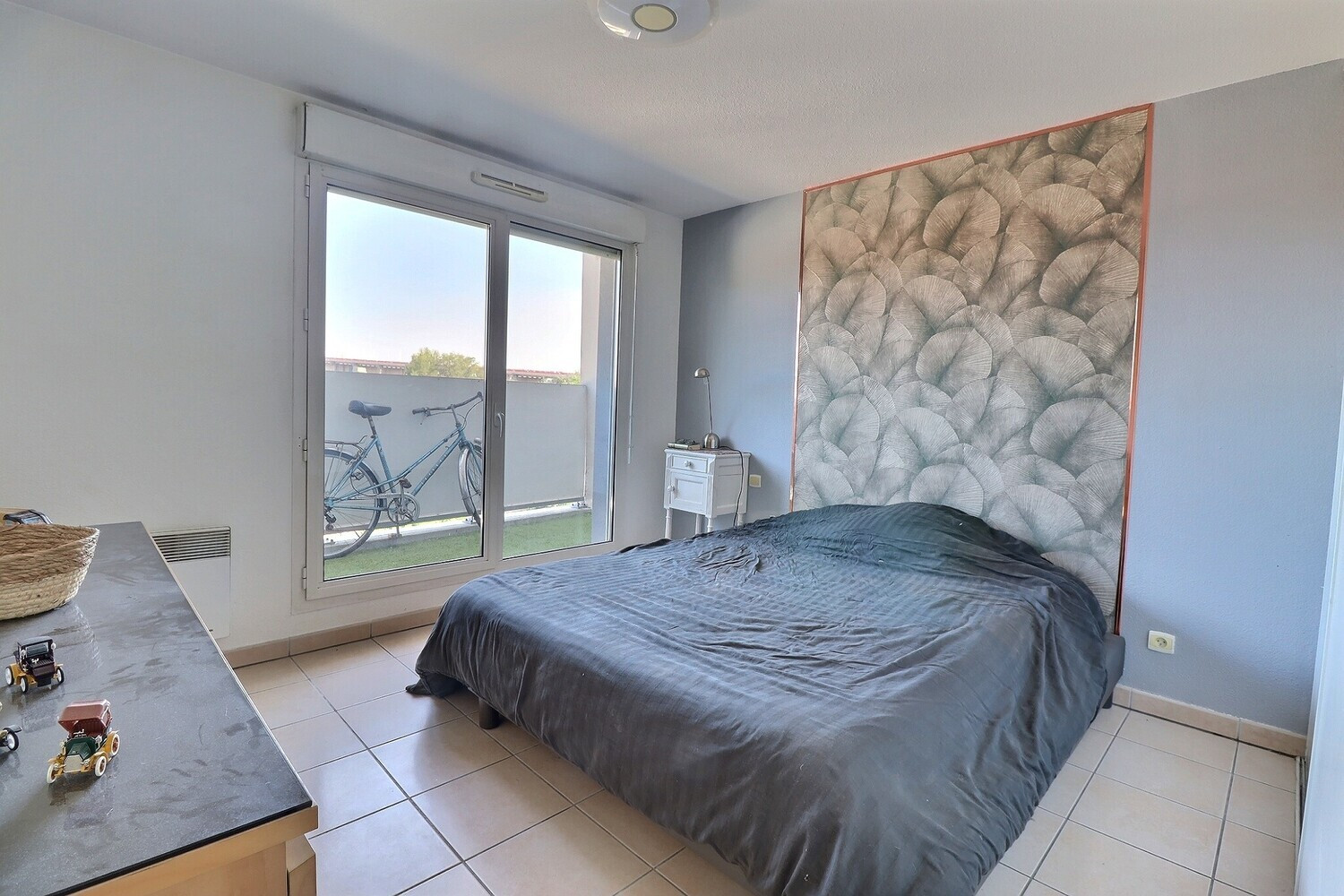 
                                                Vente
                                                 Joli T4 Bordeaux - vue Pont d'Aquitaine