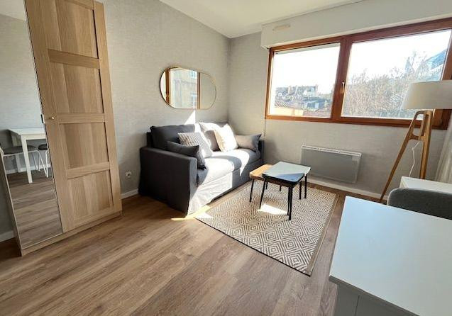 
                                                Location
                                                 Jolie Appartement Rennes