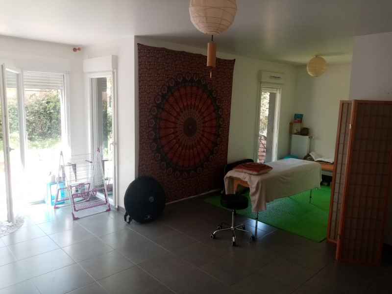 
                                                Colocation
                                                 Jolie chambre + salle de bains privative