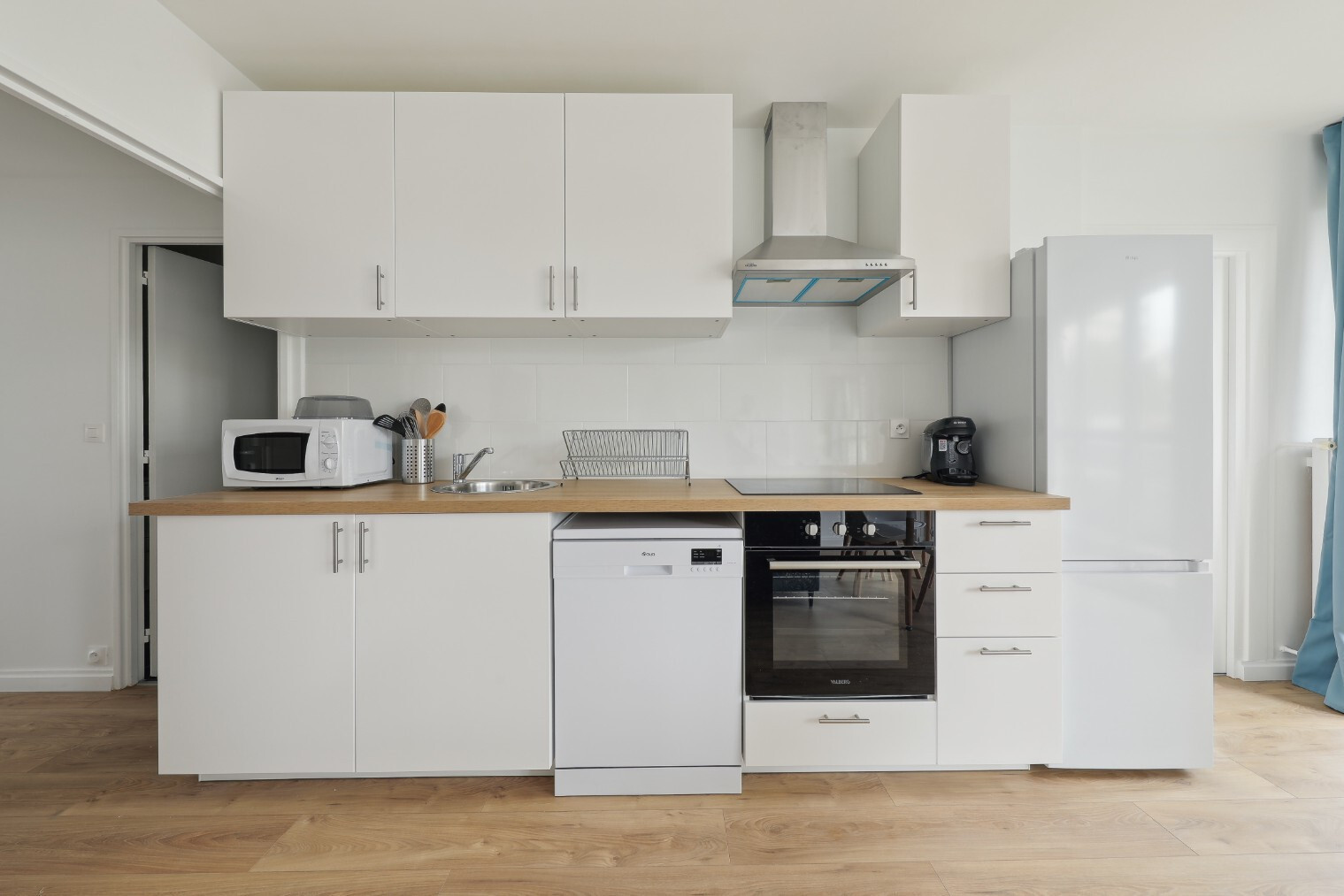 
                                                Colocation
                                                 Jolie colocation refaite à neuf