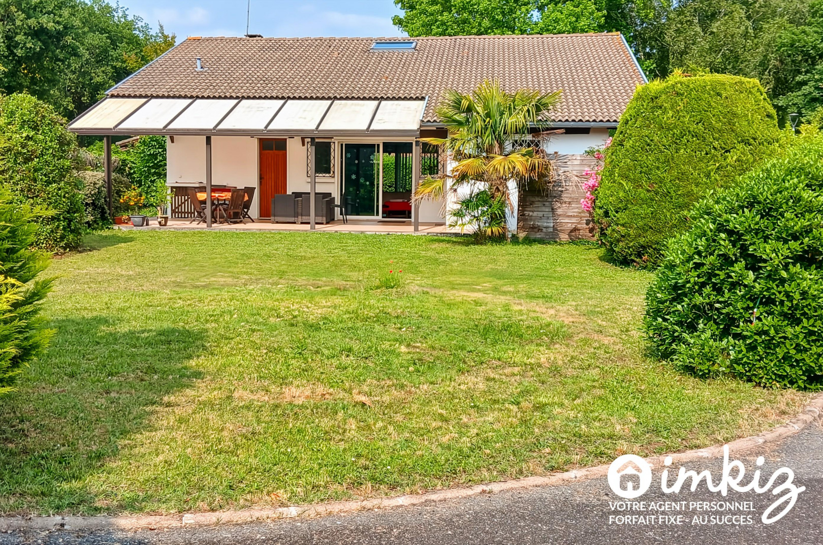
                                                Vente
                                                 Jolie maison 5 pièces de 150m2