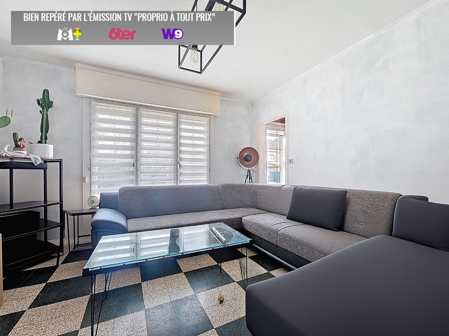 
                                                Vente
                                                 Jolie maison résidentielle