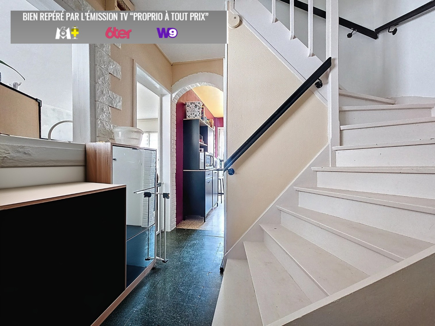 
                                                Vente
                                                 Jolie maison résidentielle