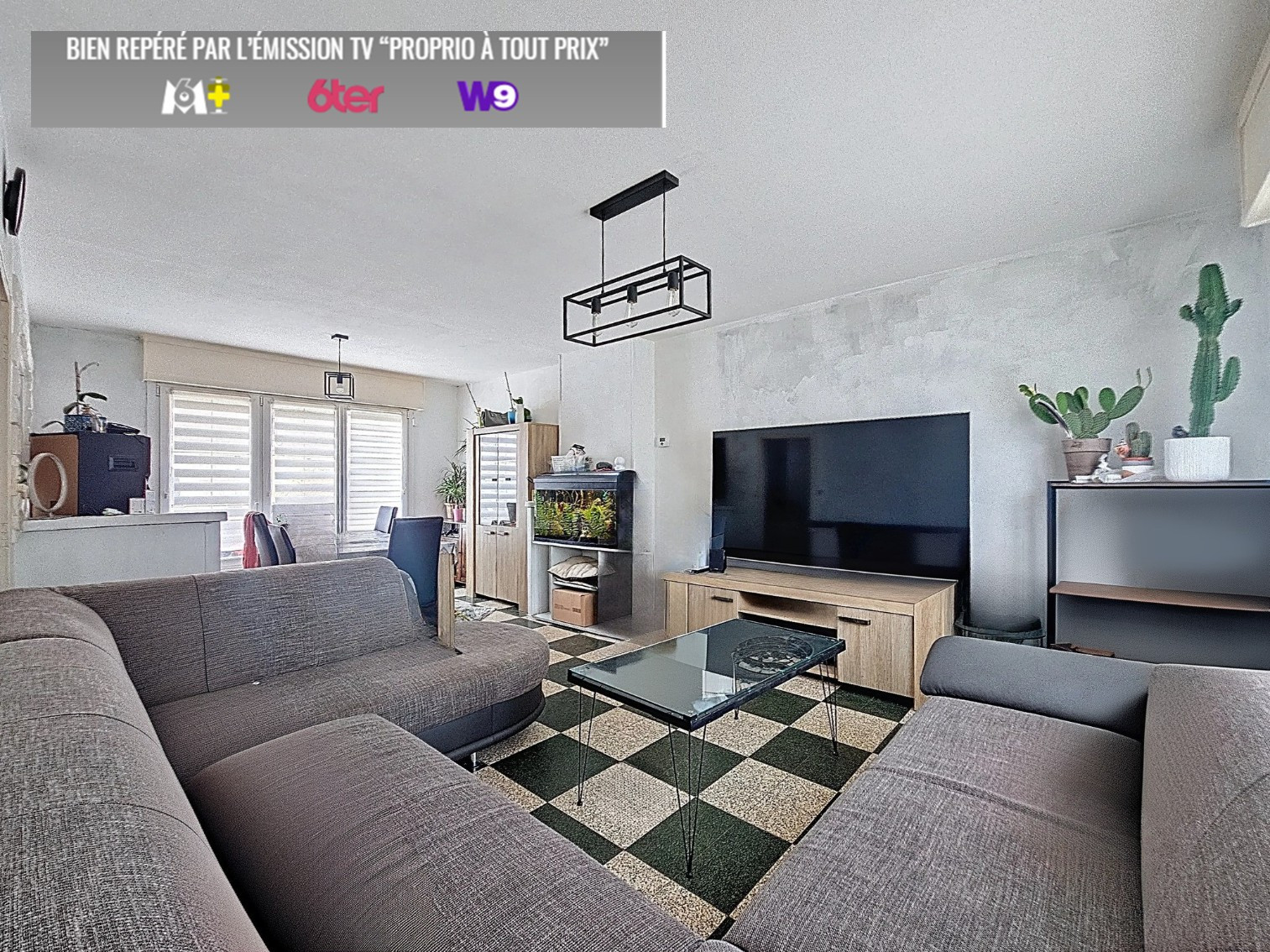 
                                                Vente
                                                 Jolie maison résidentielle