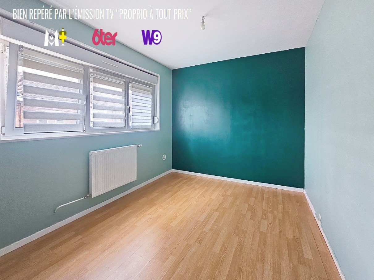 
                                                Vente
                                                 Jolie maison résidentielle