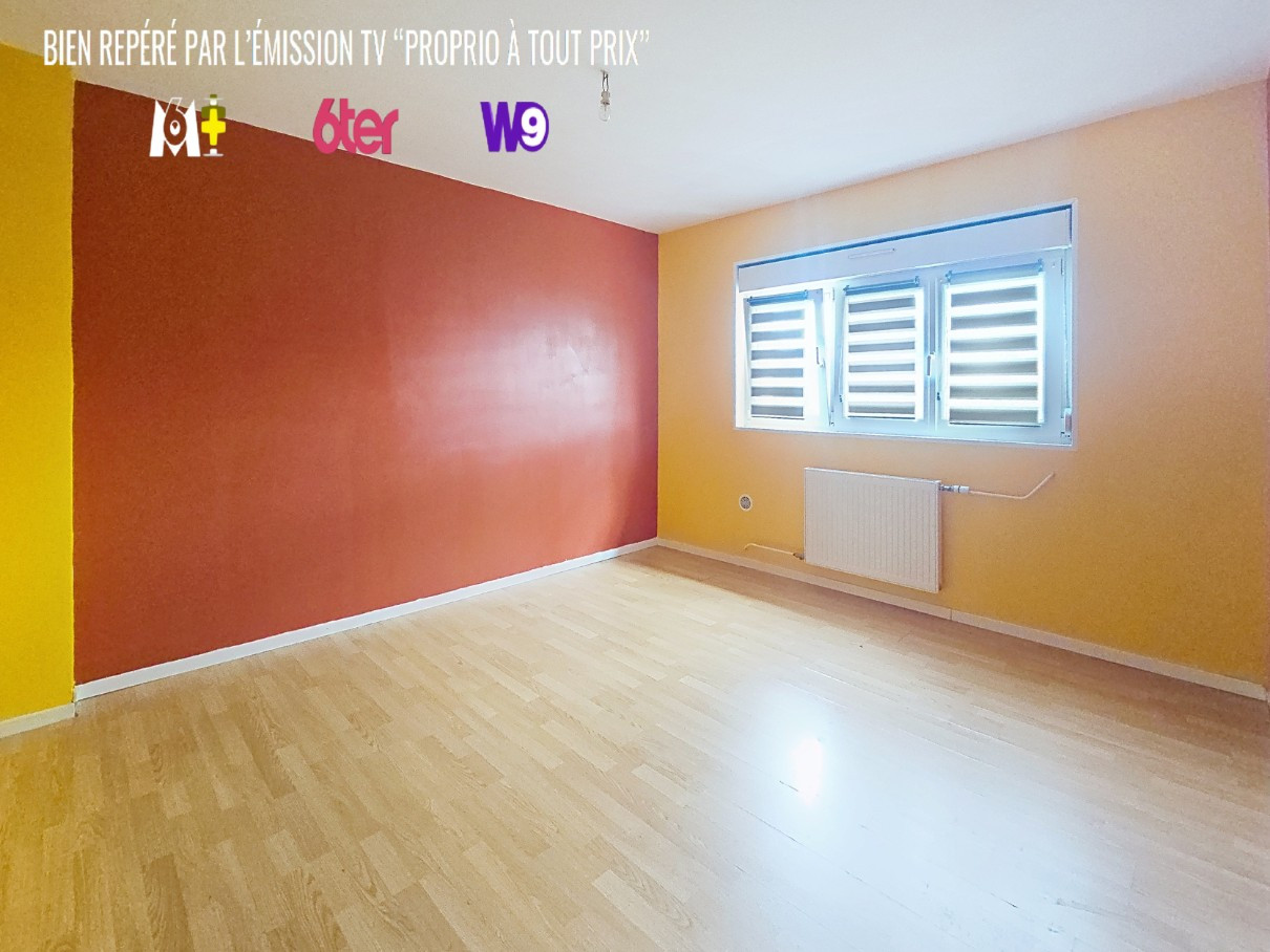 
                                                Vente
                                                 Jolie maison résidentielle