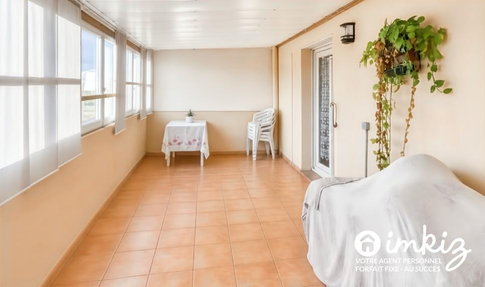 
                                                Vente
                                                 Jolie villa 5 pièces, 2 faces, 113 m2