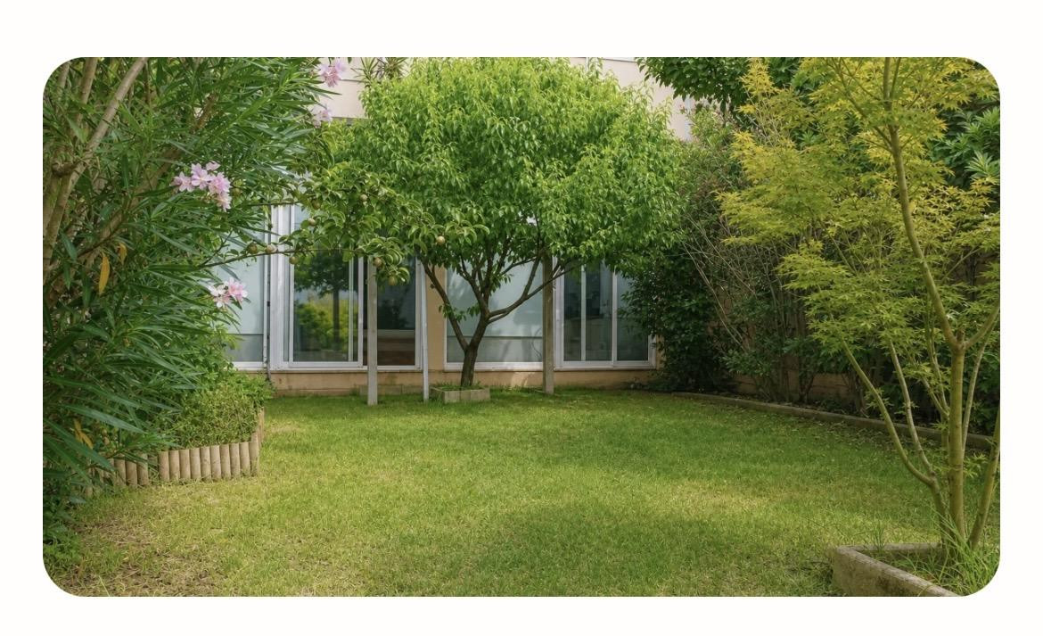 
                                                Vente
                                                 Jolie villa 5 pièces, 2 faces, 145m2