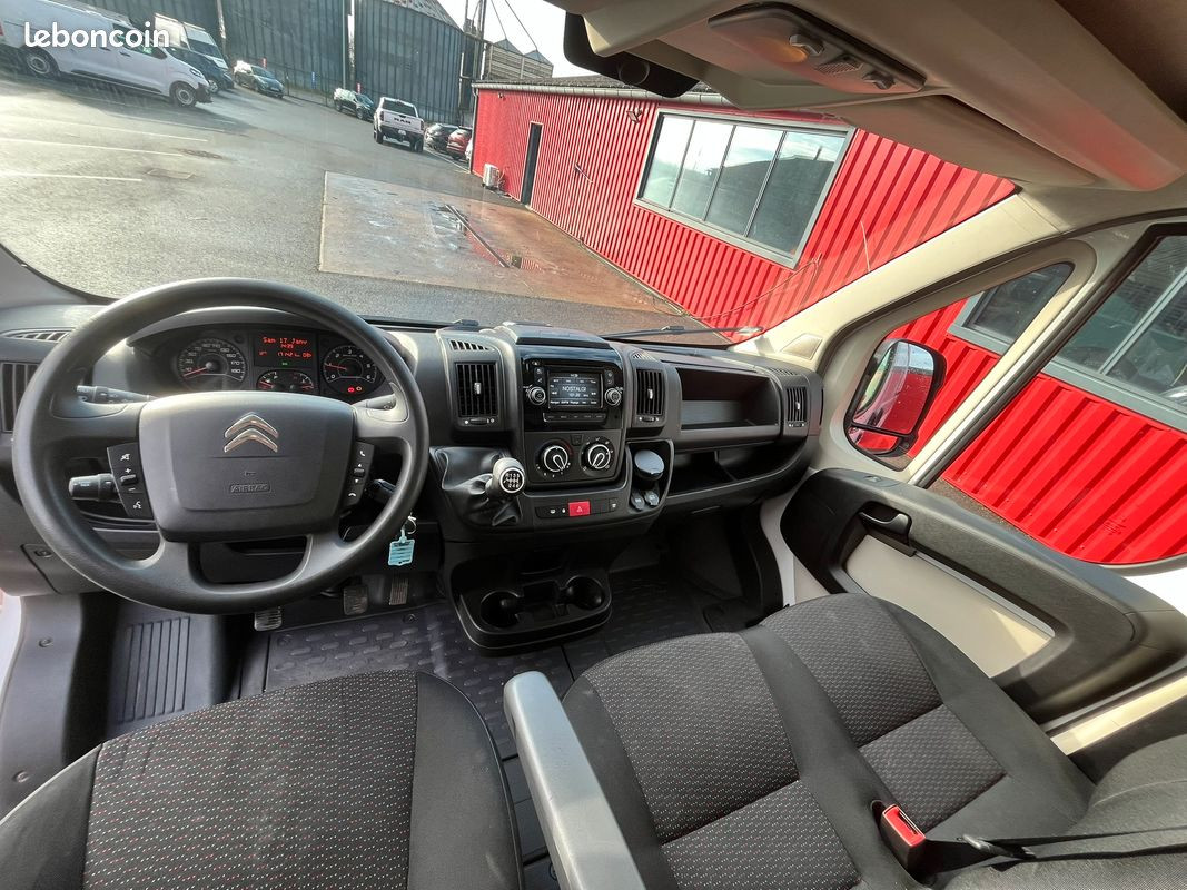 
                                                Voiture
                                                 JUMPER S&S CONFORT