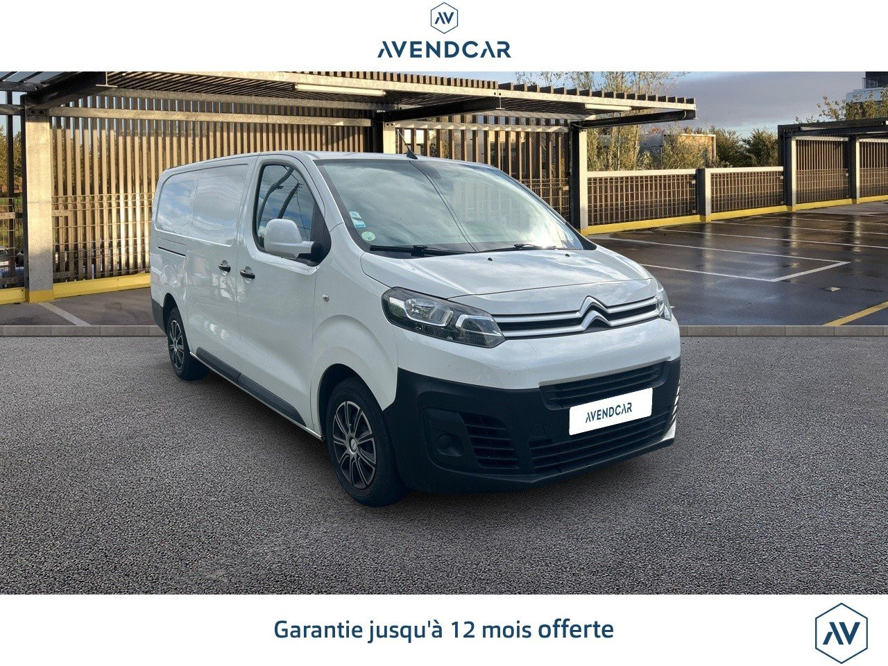 
                                                Utilitaire
                                                 jumpy vu