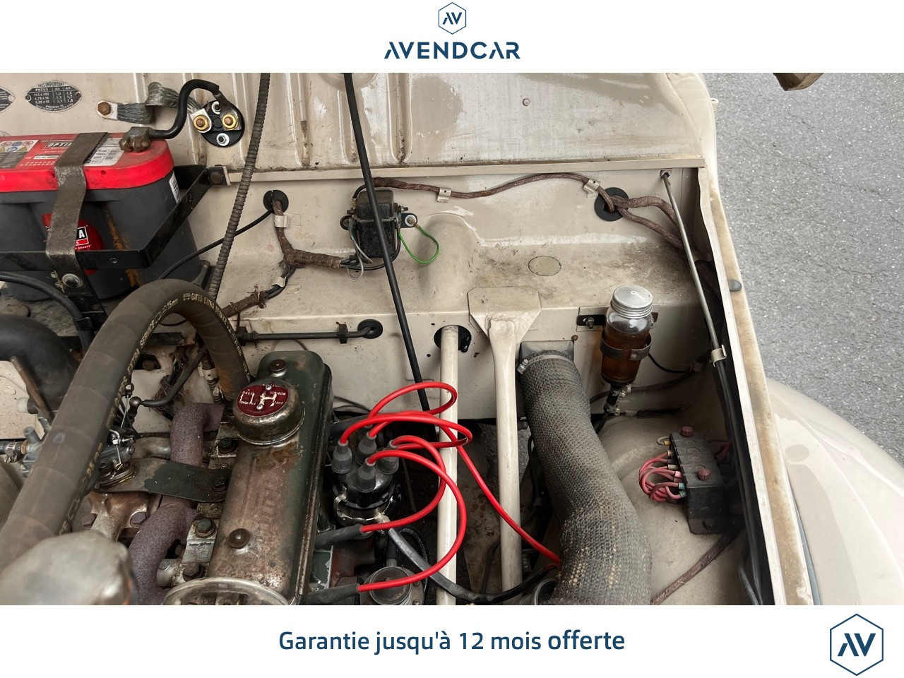 
                                                Voiture
                                                 JUVAQUATRE Combi