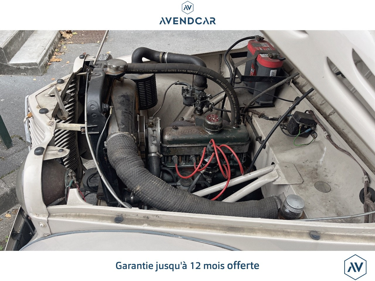 
                                                Voiture
                                                 JUVAQUATRE Combi