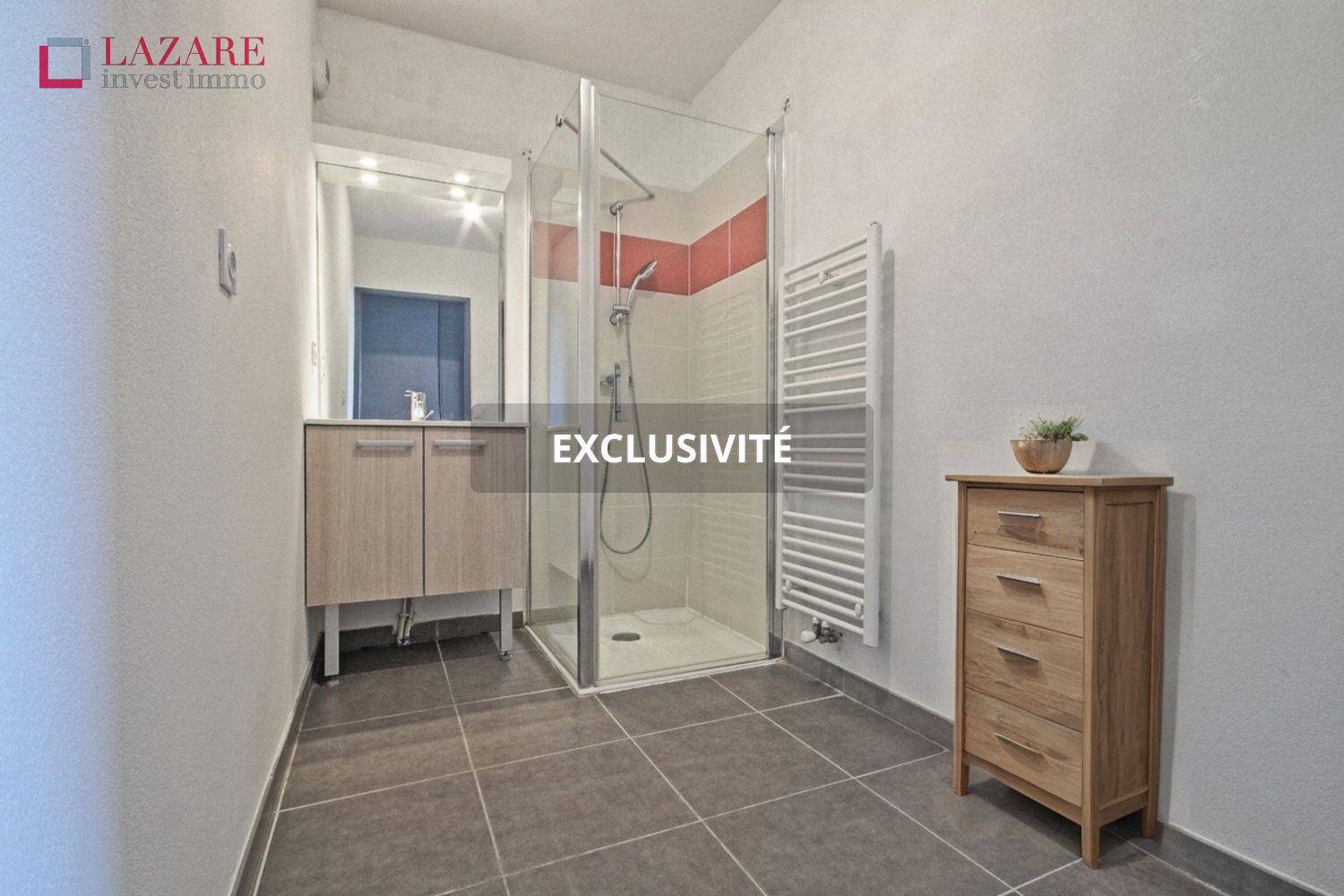 
                                                Vente
                                                 JUVIGNAC T2 48M2 TERRASSE SUR GOLF RECENT