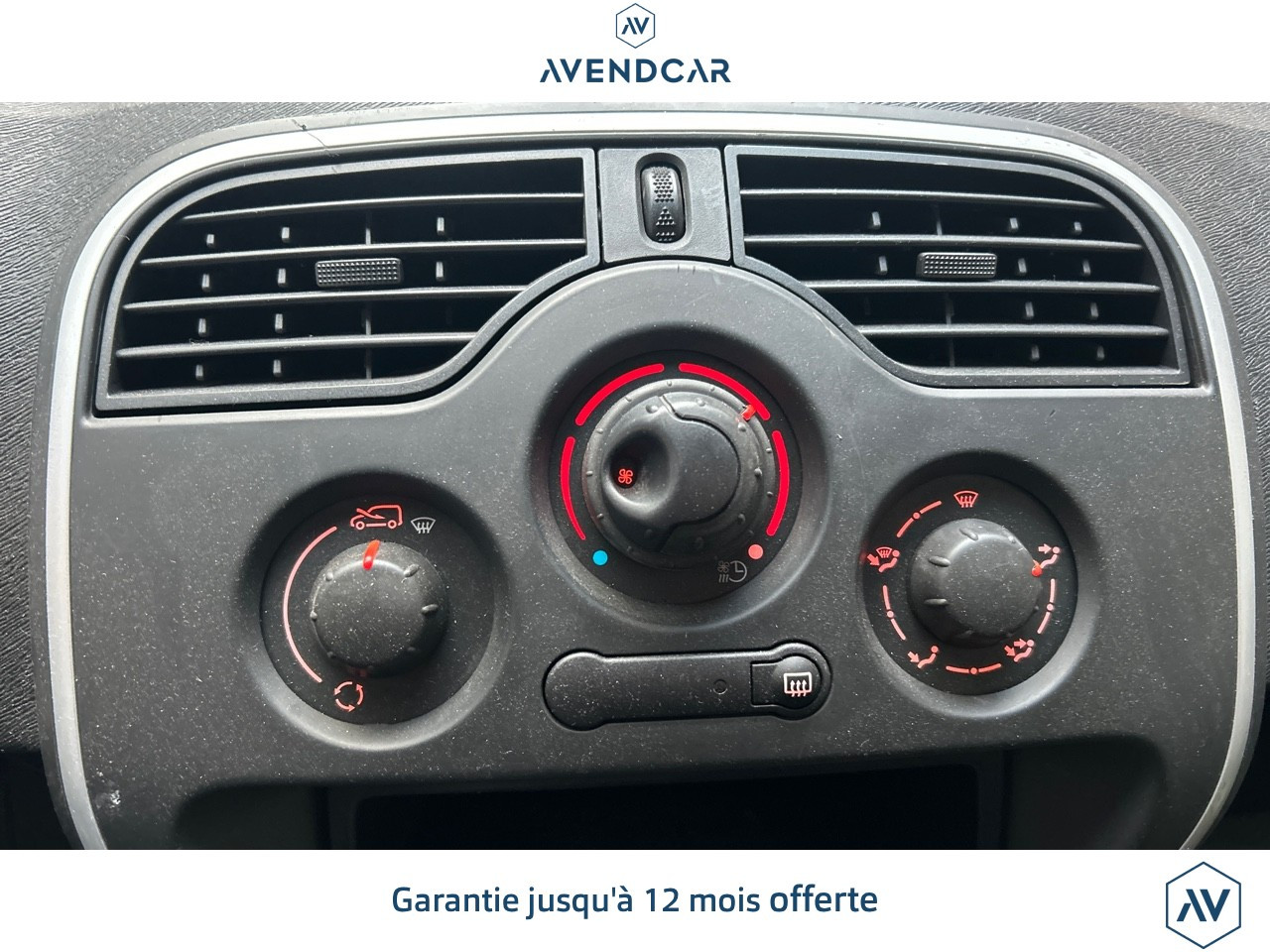 
                                                Utilitaire
                                                 Kangoo ZE VU EV 060