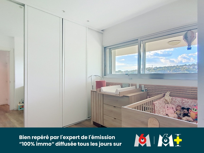 
                                                Vente
                                                 KD3326  Élégant 2 pièces – Marina Baie des Anges – Vue mer & lever de soleil