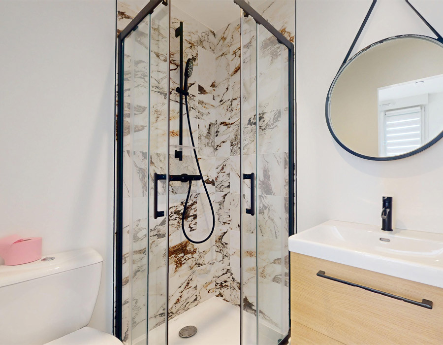 
                                                Colocation
                                                 KER OSCAR 4