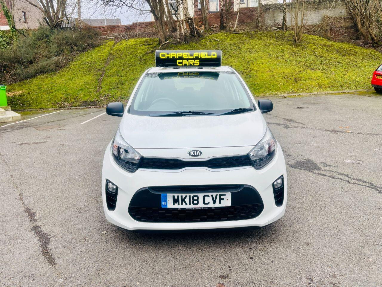 
                                                Voiture
                                                 KIA Picanto 1.0 1 Hatchback 5dr Petrol Manual Euro 6 (66 bhp) MOT 2/27 FSH 11K 1 OWNER ULEZ