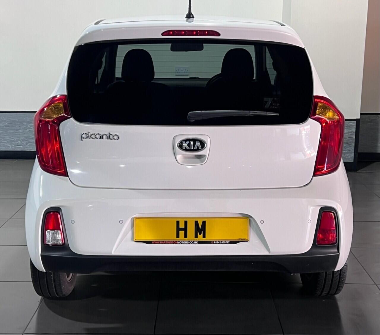 Voiture
                                                 KIA Picanto 1.0 SR7 Hatchback 3dr Petrol Manual Euro 6 (65 bhp)