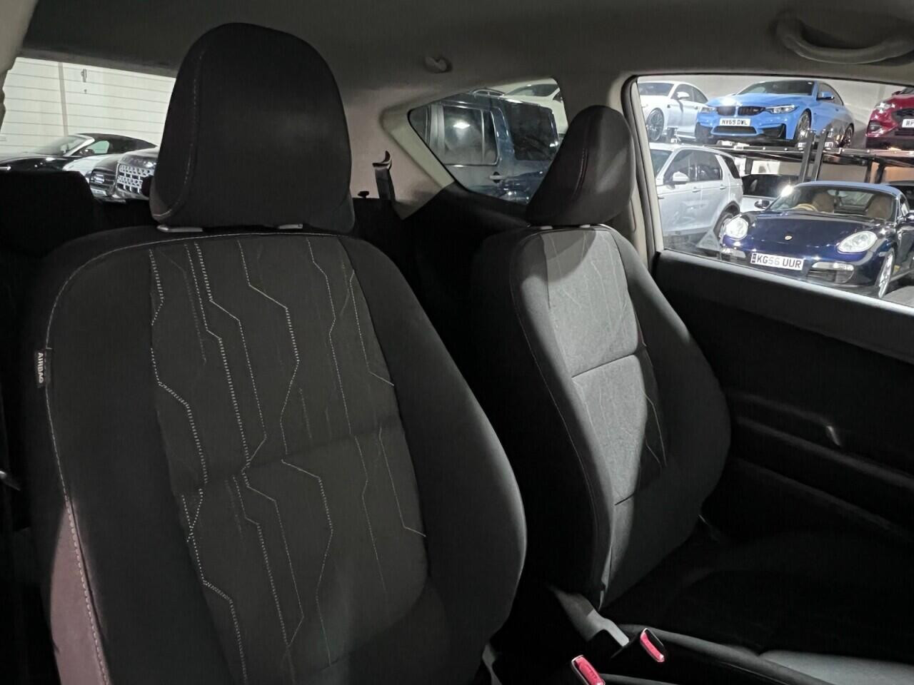 Voiture
                                                 KIA Picanto 1.0 SR7 Hatchback 3dr Petrol Manual Euro 6 (65 bhp)