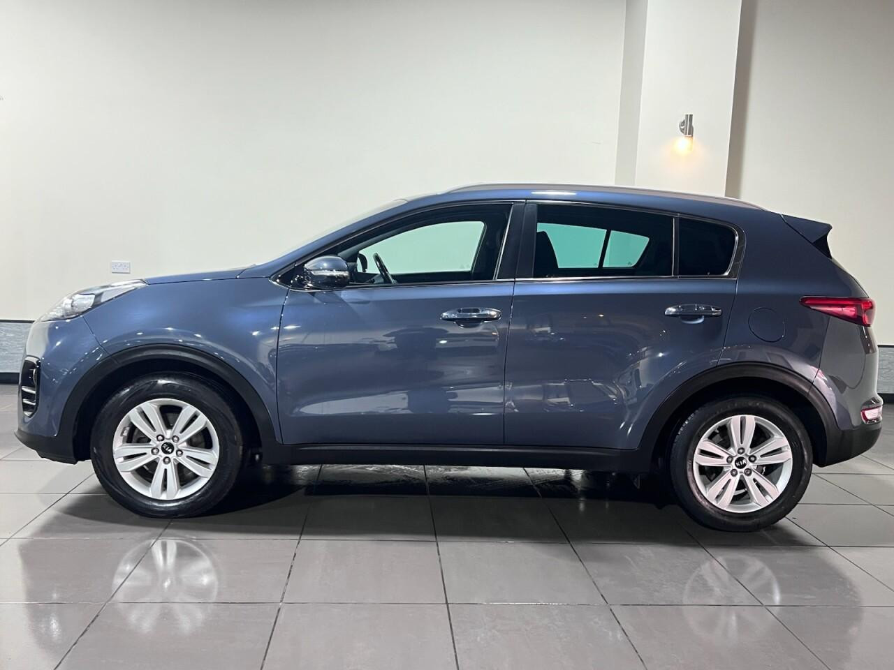 
                                                Voiture
                                                 KIA Sportage 1.7 CRDi 2 SUV 5dr Diesel Manual Euro 6 (s/s) (114 bhp)