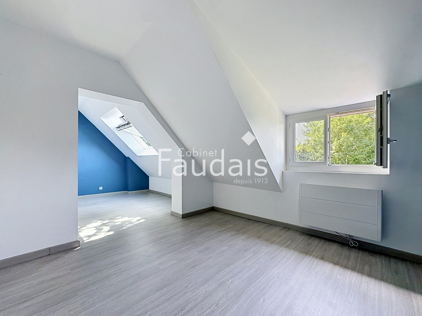 
                                                Vente
                                                 La Barre de Semily maison familiale 140M2