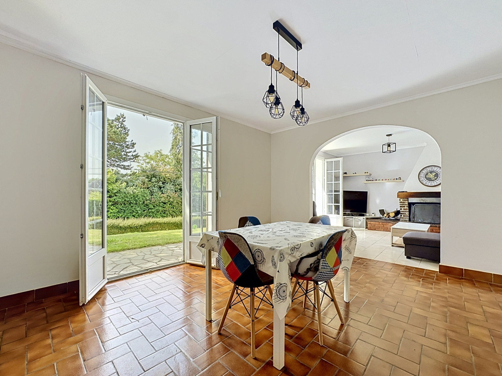 
                                                Vente
                                                 La Barre de Semily maison familiale 140M2