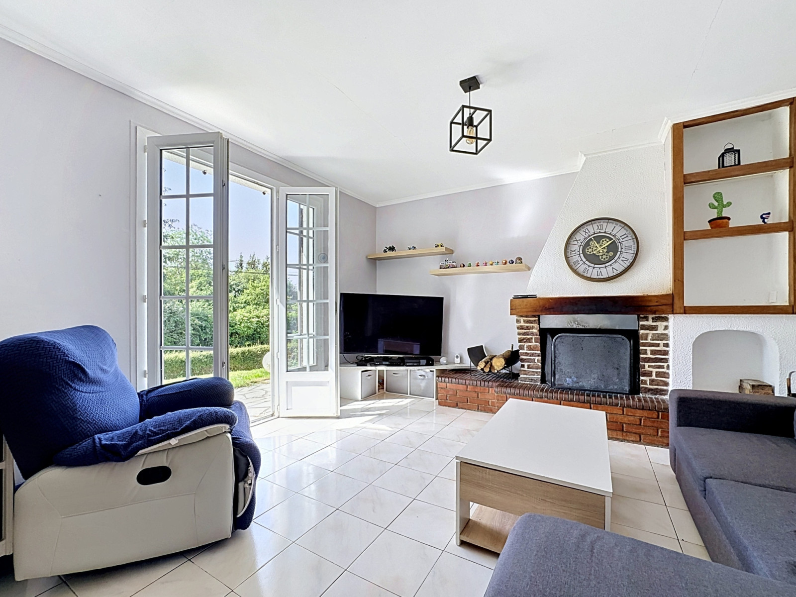 
                                                Vente
                                                 La Barre de Semily maison familiale 140M2