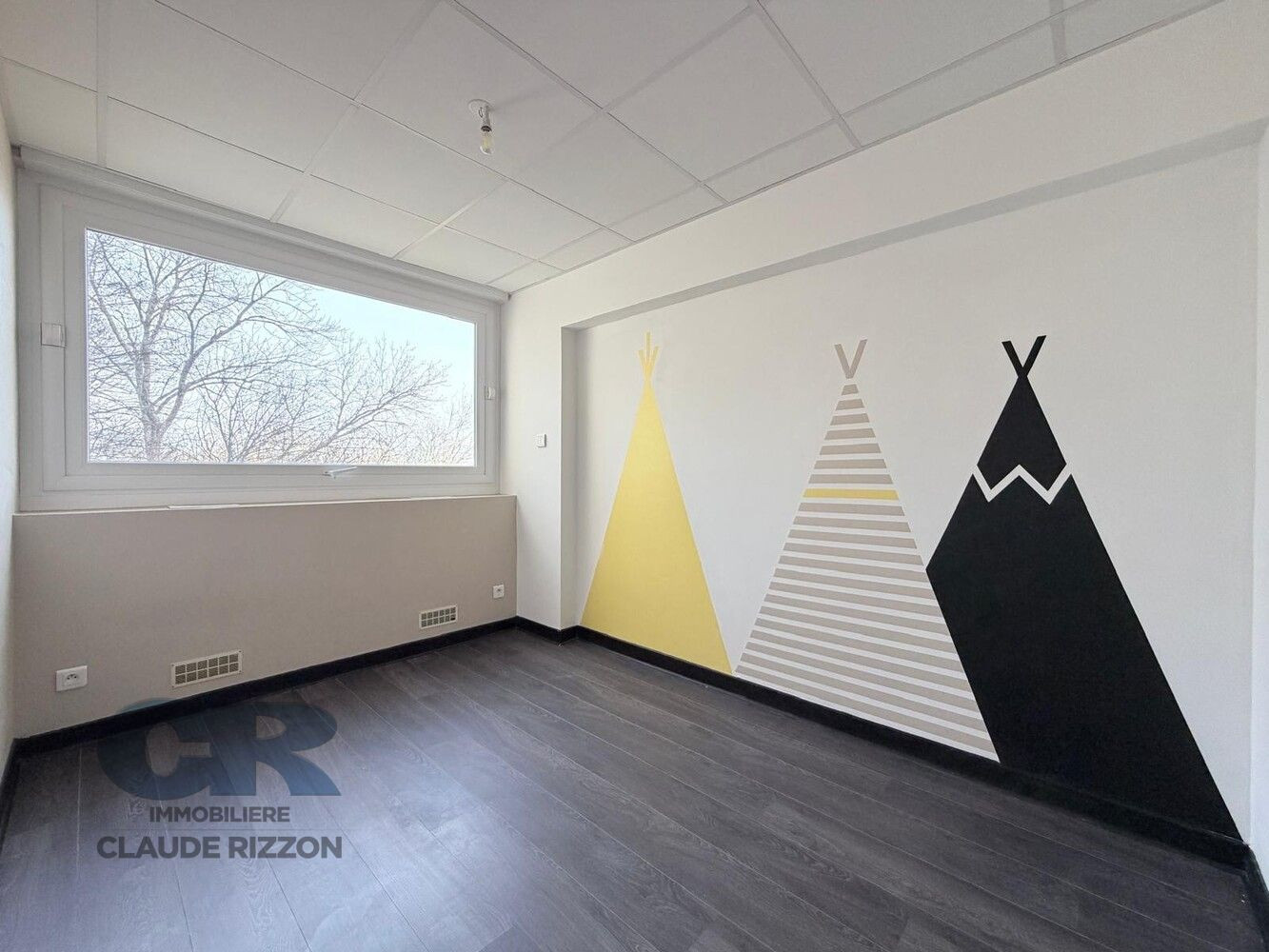 
                                                Vente
                                                 LA CURE D'AIR NANCY - F5 à vendre