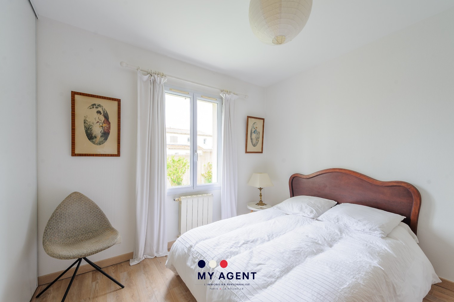 
                                                Vente
                                                 La Rochelle – à deux pas, maison au calme absolu