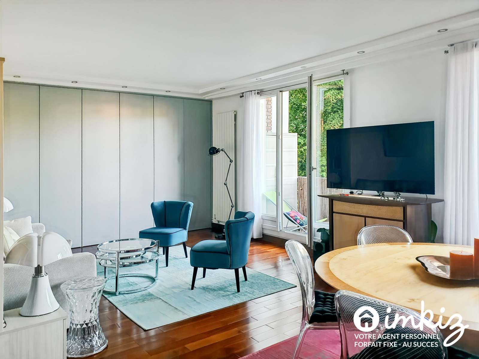 
                                                Vente
                                                 La Varenne-St-Hilaire- 74m2 traversant séjour 30m2