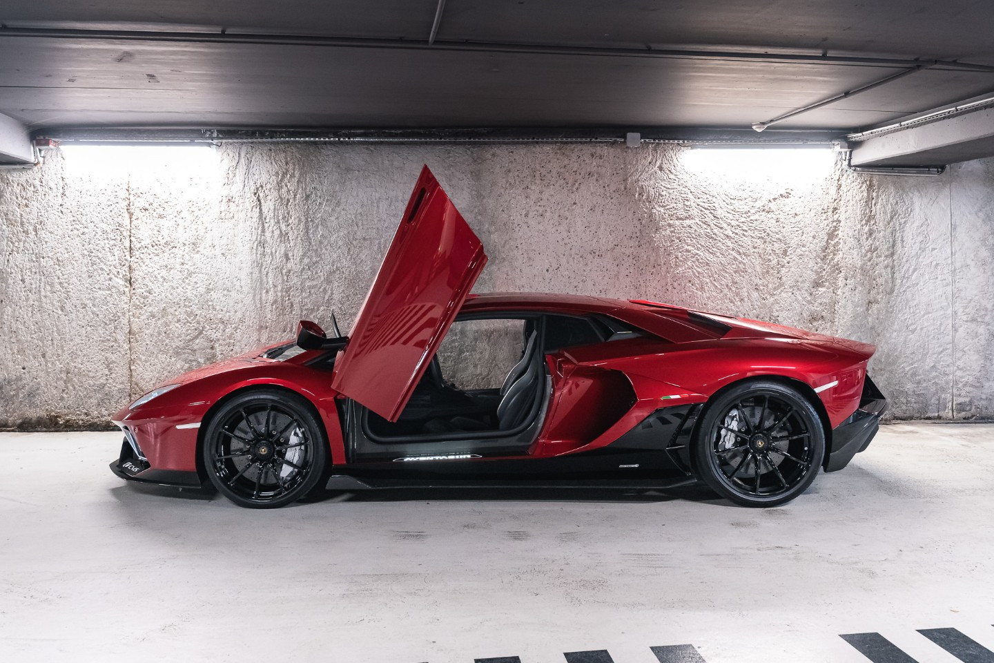 
                                                Voiture
                                                 Lamborghini Aventador Ultimae LP780-4