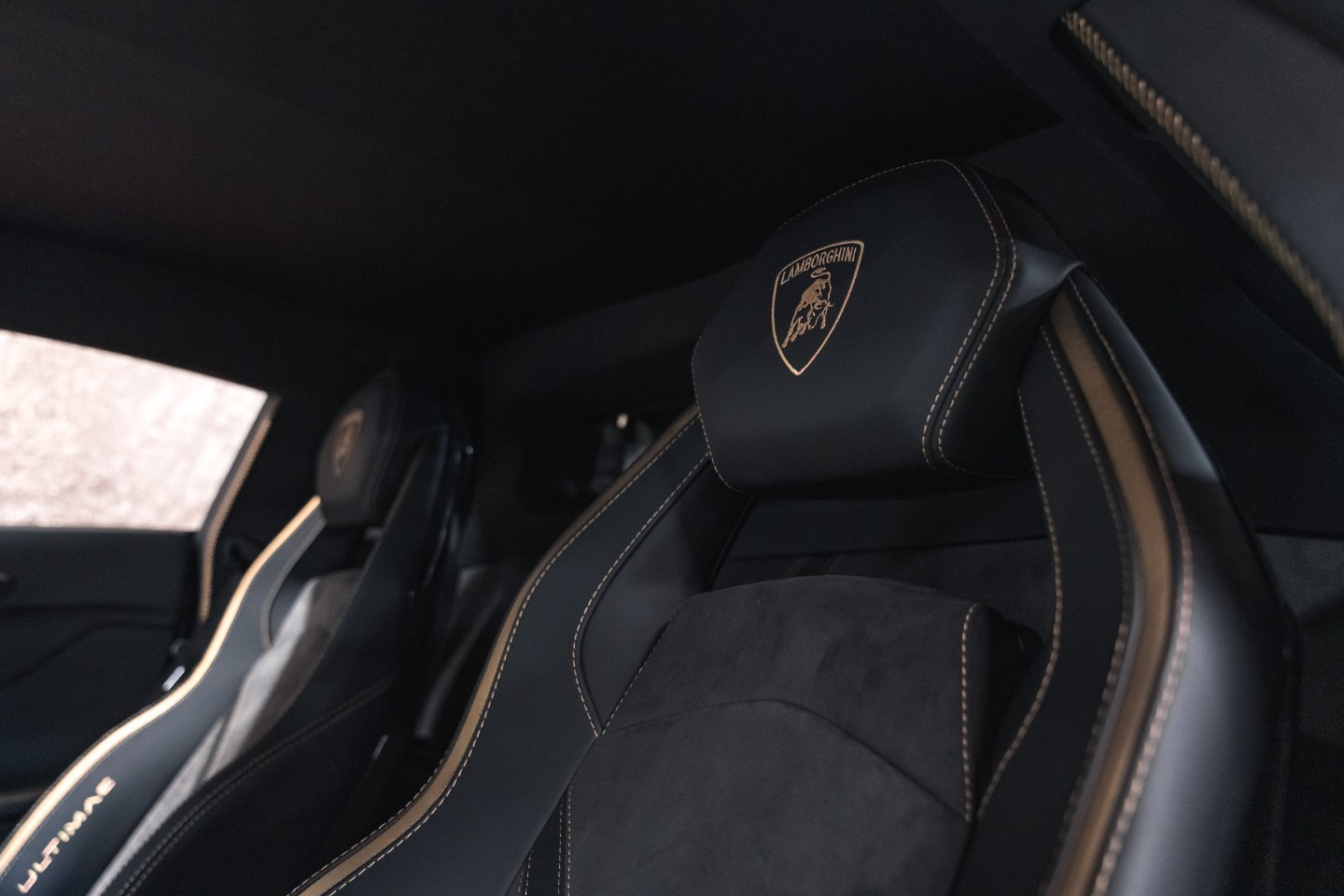 
                                                Voiture
                                                 Lamborghini Aventador Ultimae LP780-4