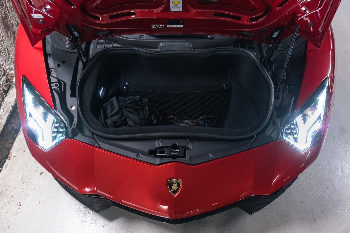 
                                                Voiture
                                                 Lamborghini Aventador Ultimae LP780-4