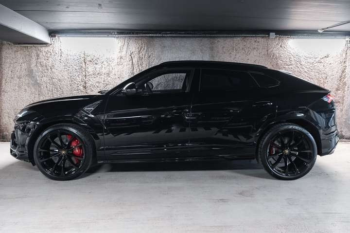 
                                                Voiture
                                                 Lamborghini Urus 4.0 V8 650 ch BVA8