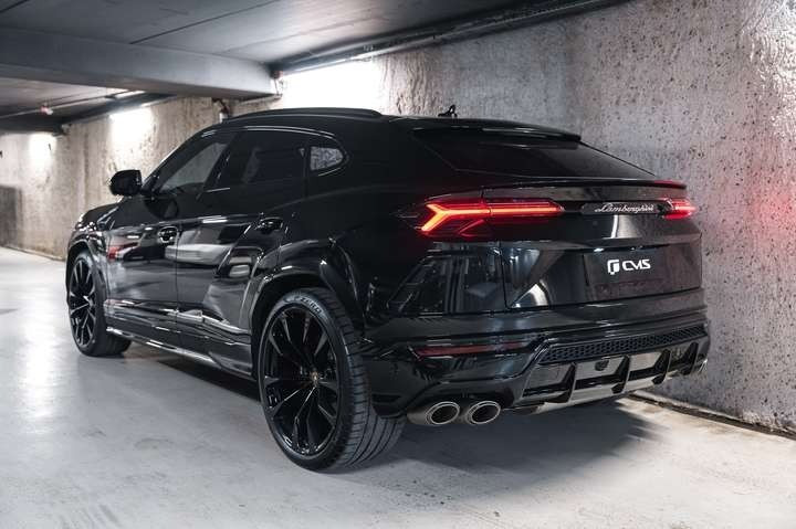 
                                                Voiture
                                                 Lamborghini Urus 4.0 V8 650 ch BVA8