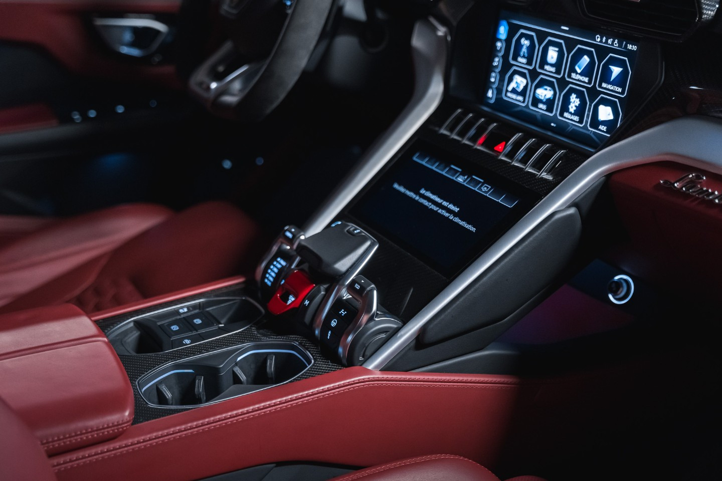 
                                                Voiture
                                                 Lamborghini Urus