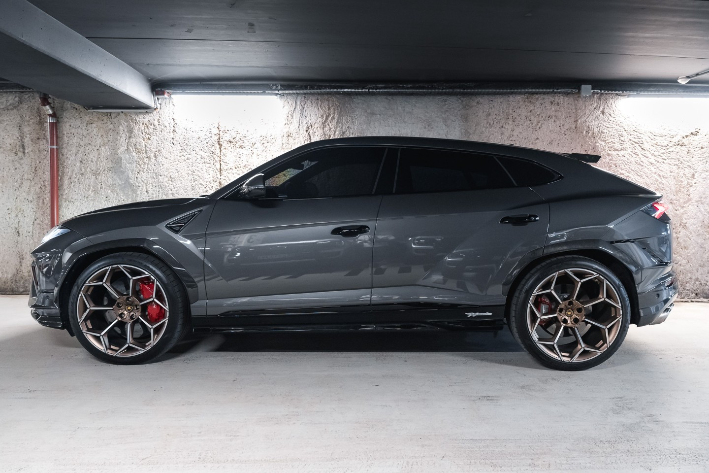 
                                                Voiture
                                                 Lamborghini Urus Performante 60th Anniversary