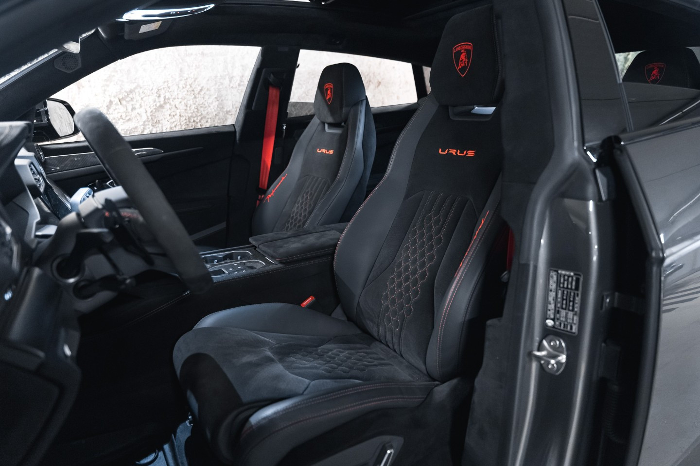 
                                                Voiture
                                                 Lamborghini Urus Performante 60th Anniversary