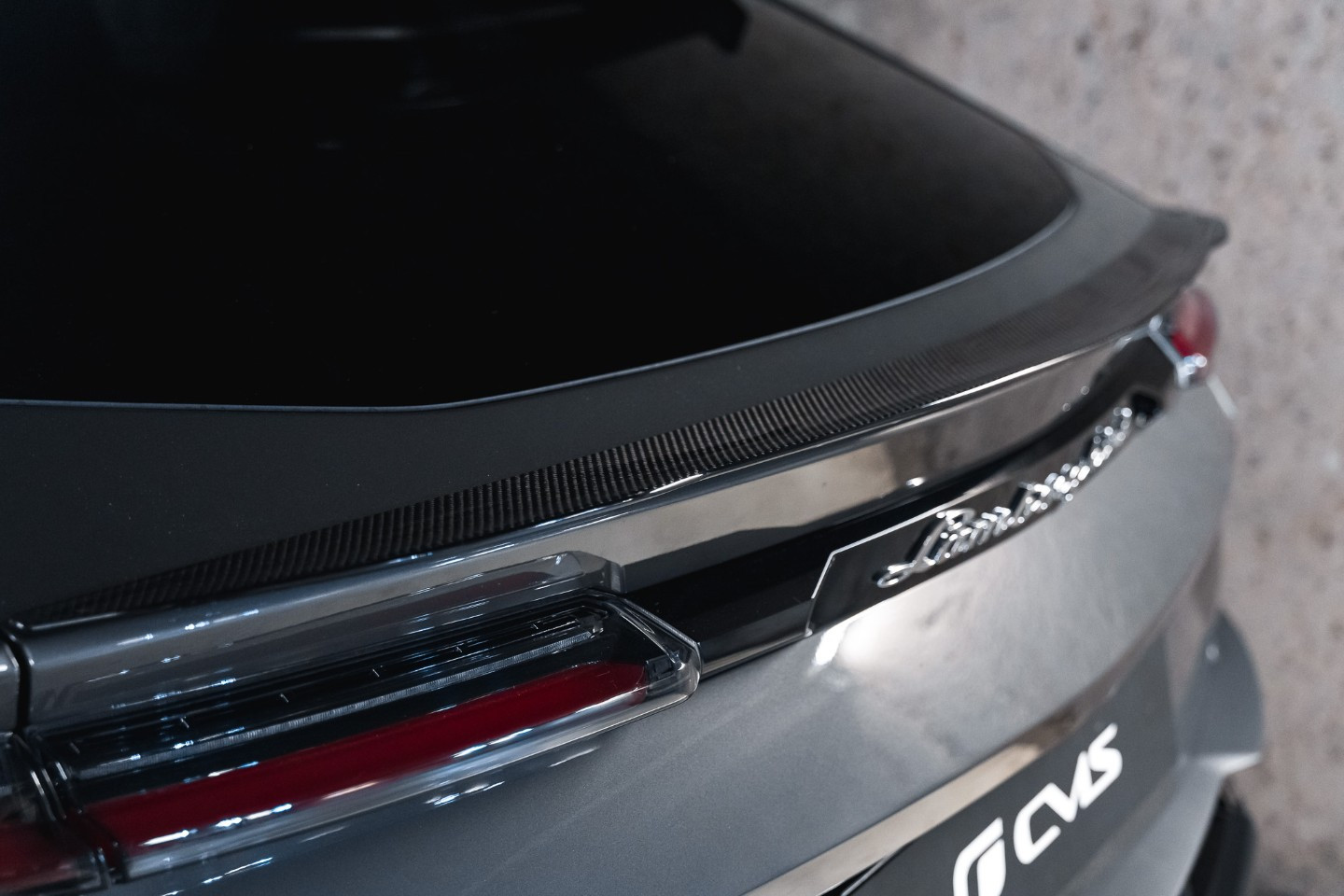 
                                                Voiture
                                                 Lamborghini Urus Performante 60th Anniversary