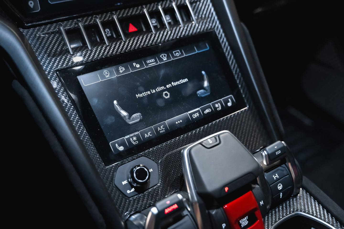 
                                                Voiture
                                                 Lamborghini Urus Performante 60th Anniversary