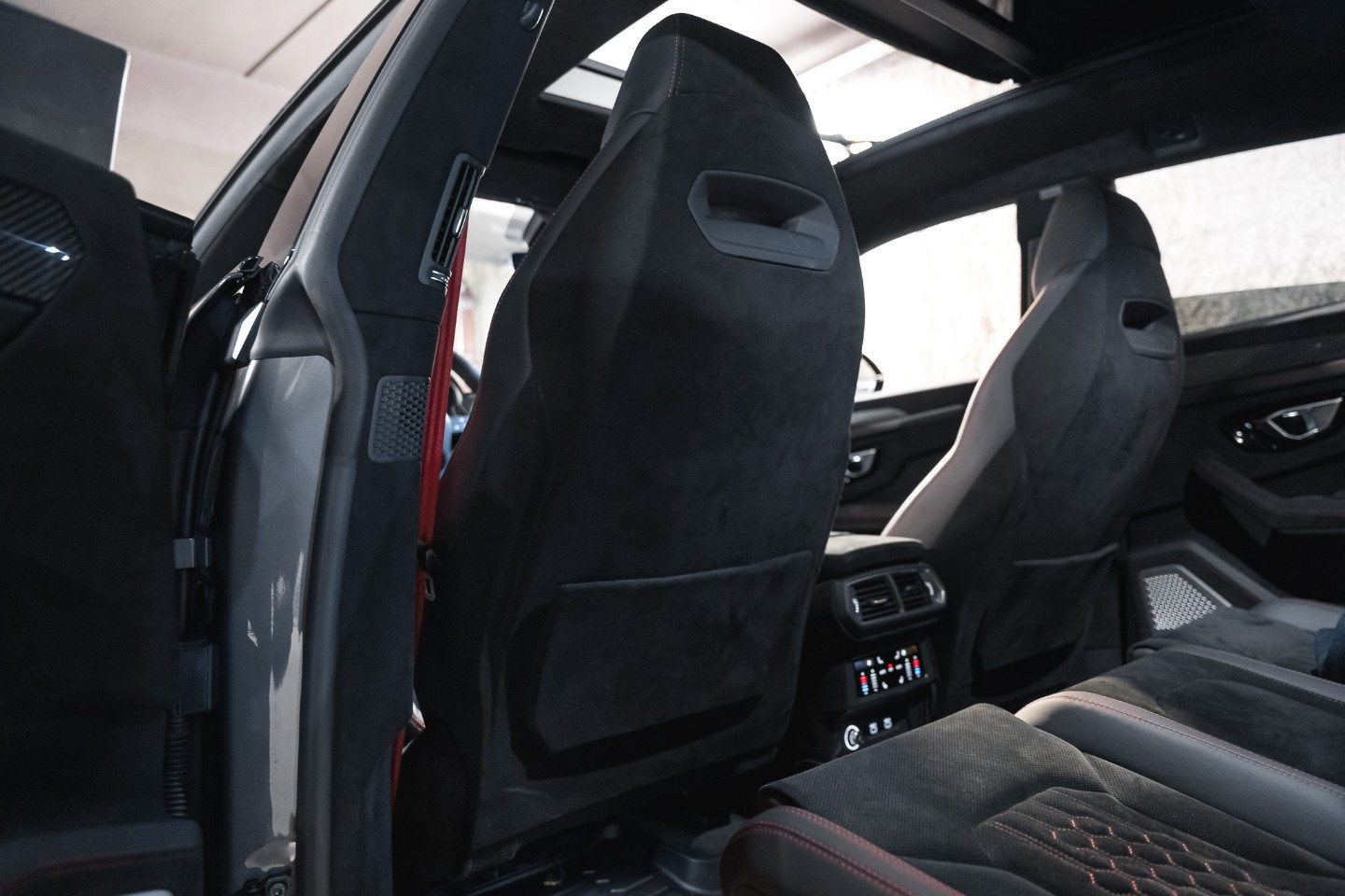 
                                                Voiture
                                                 Lamborghini Urus Performante 60th Anniversary