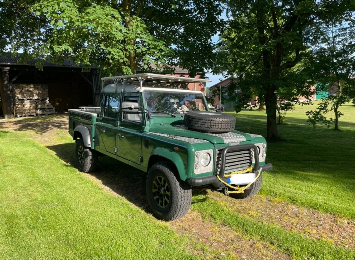 
                                                Voiture
                                                 Land Rover Defender 130 TDI 5 pick-up