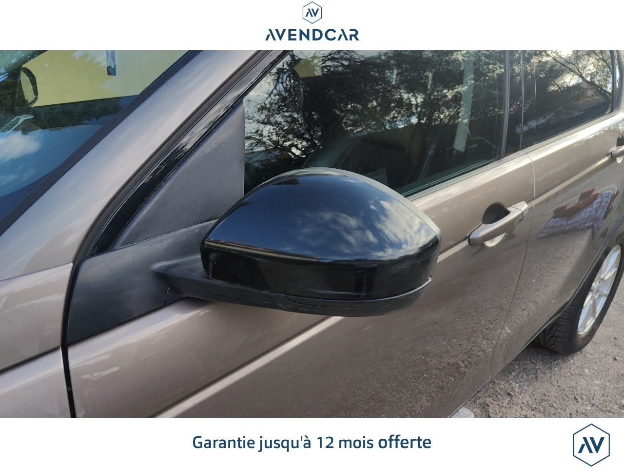 
                                                Voiture
                                                 LAND ROVER DISCOVERY SPORT 2.0 BUSINESS 4WD